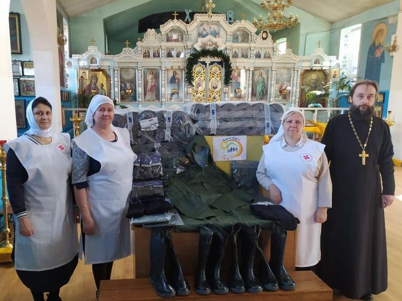 Добровольцы собрали и отправили пять тонн гуманитарного груза на новые территории