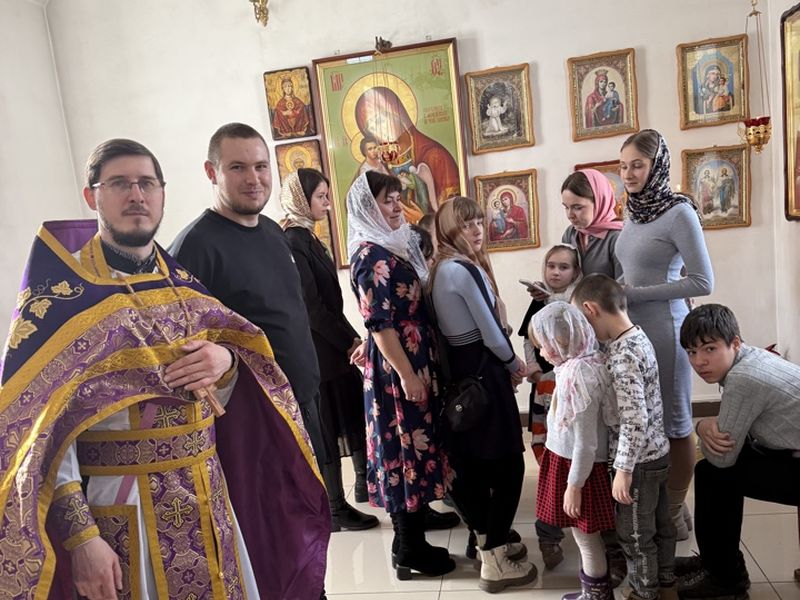 В храме святой великомученицы Варвары прошло мероприятие ко Дню православной книги