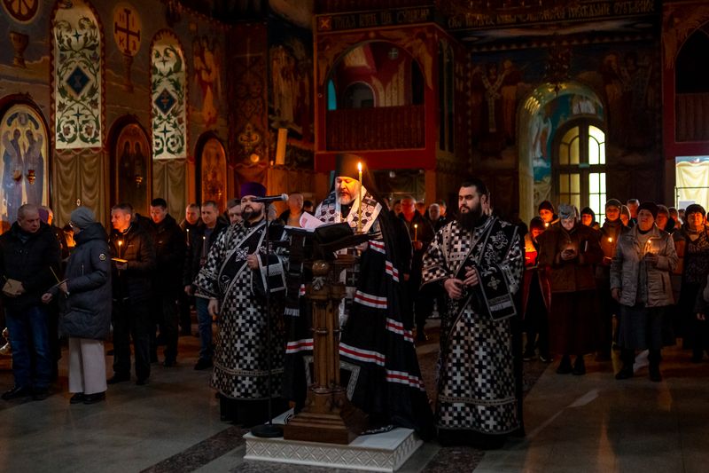 В понедельник первой седмицы Великого поста епископ Симон совершил чтение Великого покаянного канона преподобного Андрея Критского