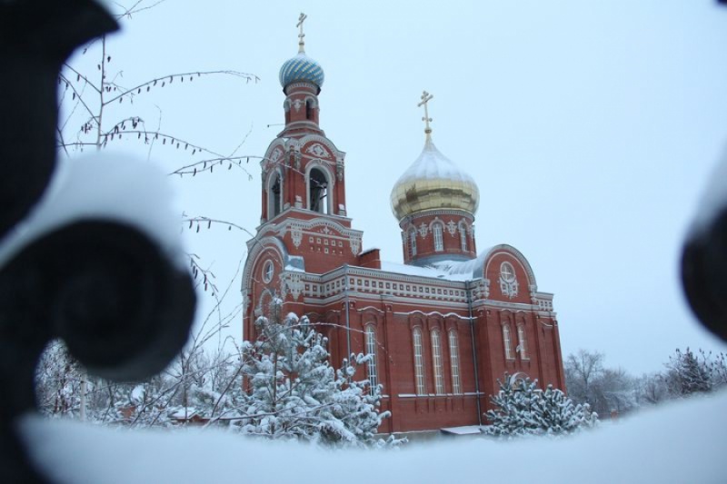 14 января 2012 года, в праздник Обрезания Господня, правящий архиерей Шахтинской епархии епископ Игнатий совершил Божественную литургию святителя Василия Великого в Покровском храме г. Каменск-Шахтинский