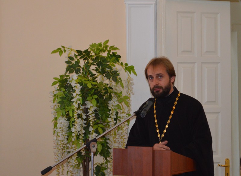 Праздничное мероприятие, посвященное Дню учителя прошло в п. Каменоломни