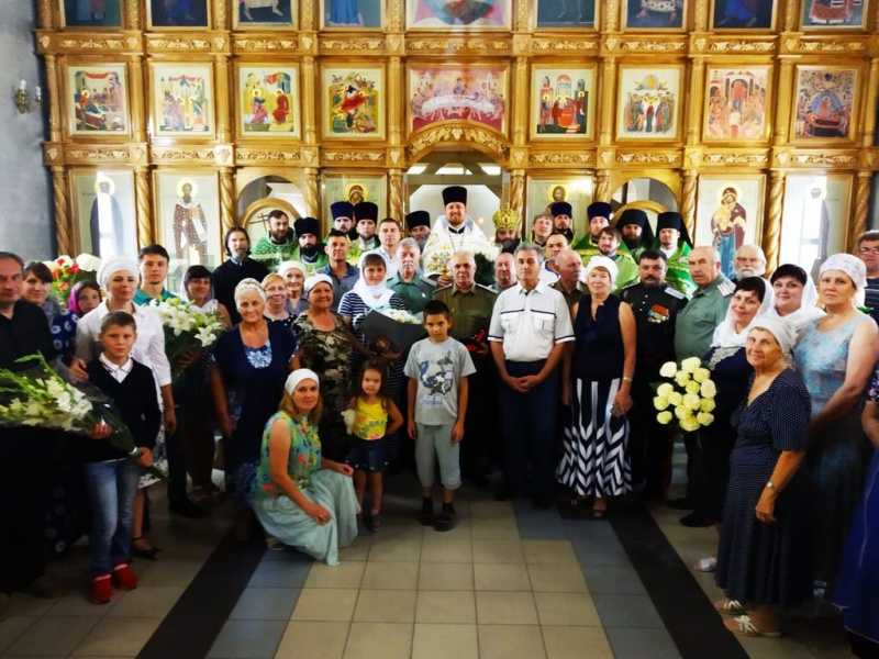 15-летие со дня рукоположения протоиерея Романа Амплеева отметили в храме в честь Донской иконы Божией Матери г. Новошахтинска 