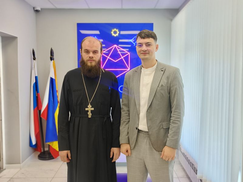 В молодежном пространстве «ДонМолодой» обсудили планы летней работы с молодежью