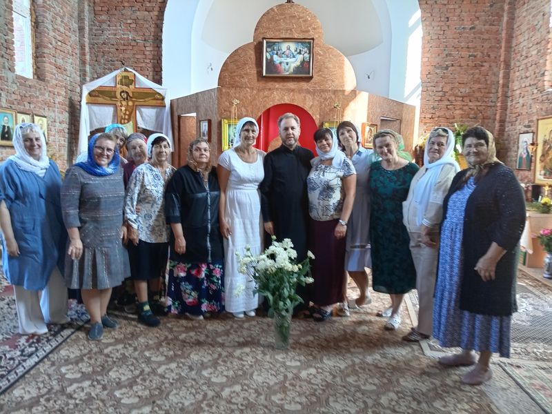 В день памяти святых мучеников Адриана и Наталии в х. Арпачин приход отметил престольный праздник