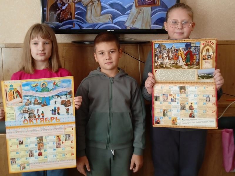 В день иконы Божией Матери Казанской в воскресной школе Донецкого Успенского архиерейского подворья прошло тематическое занятие