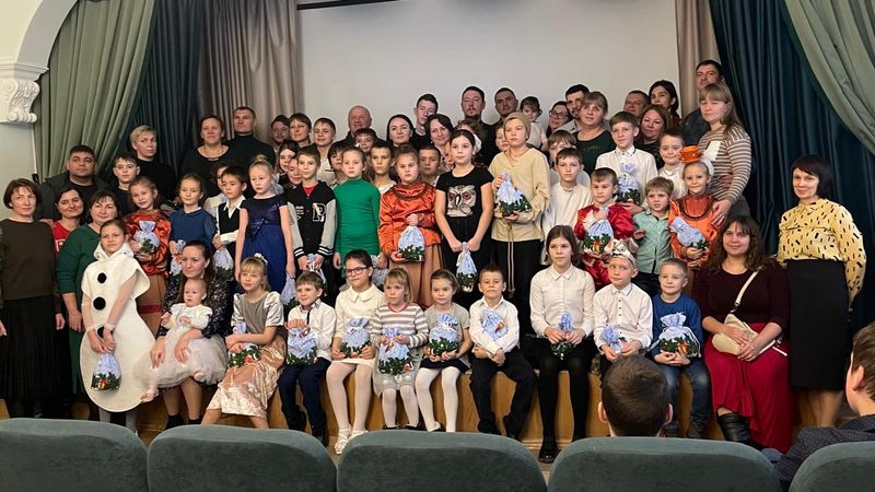 Рождественский праздник на приходе храма Архистратига Михаила станицы Вешенской