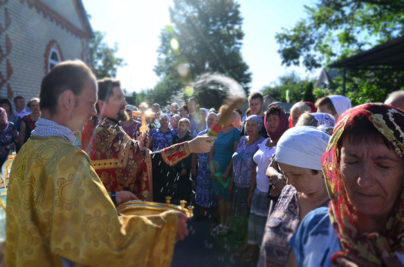 В день празднования великомученика и целителя Пантелеимона в п. Глубокий прошли торжества по случаю Престольного дня