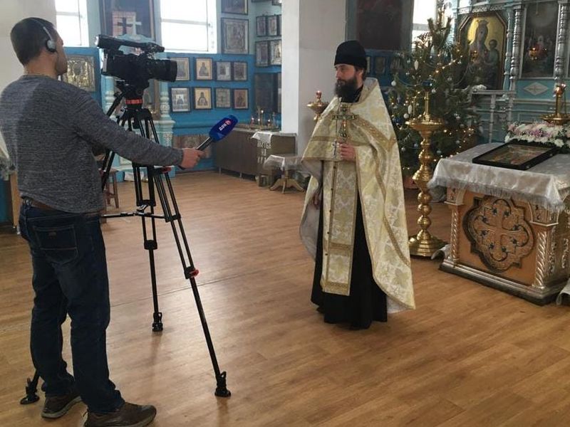 Жителей Октябрьского района поздравили с Крещением Господним