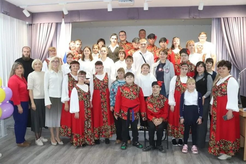 В Шахтинской школе-интернате №16 прошел праздник «Дорогою добра»