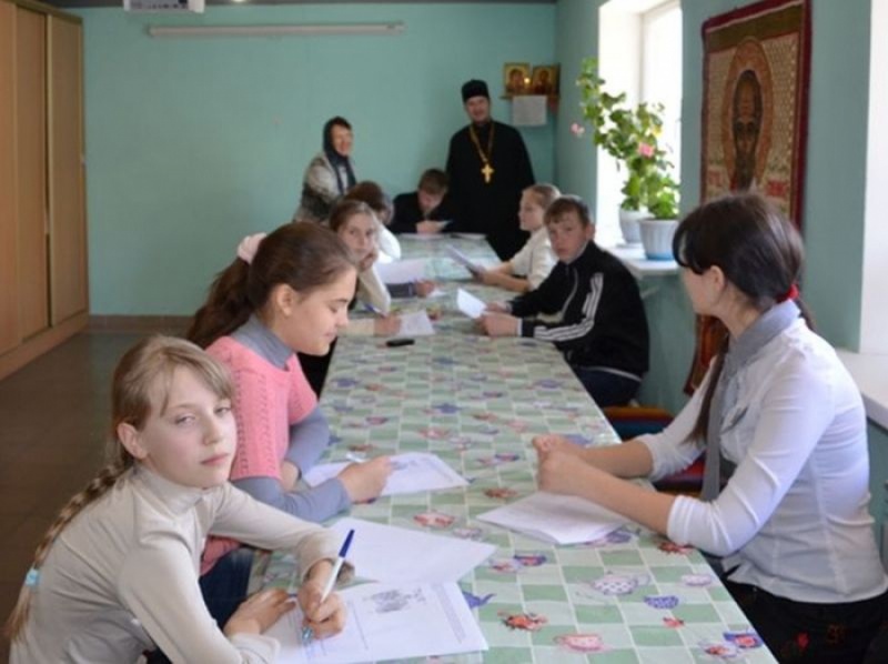 В Чертково-Калитвенском благочинии прошел 2-ой тур Кирилло-Мефодиевской олимпиады