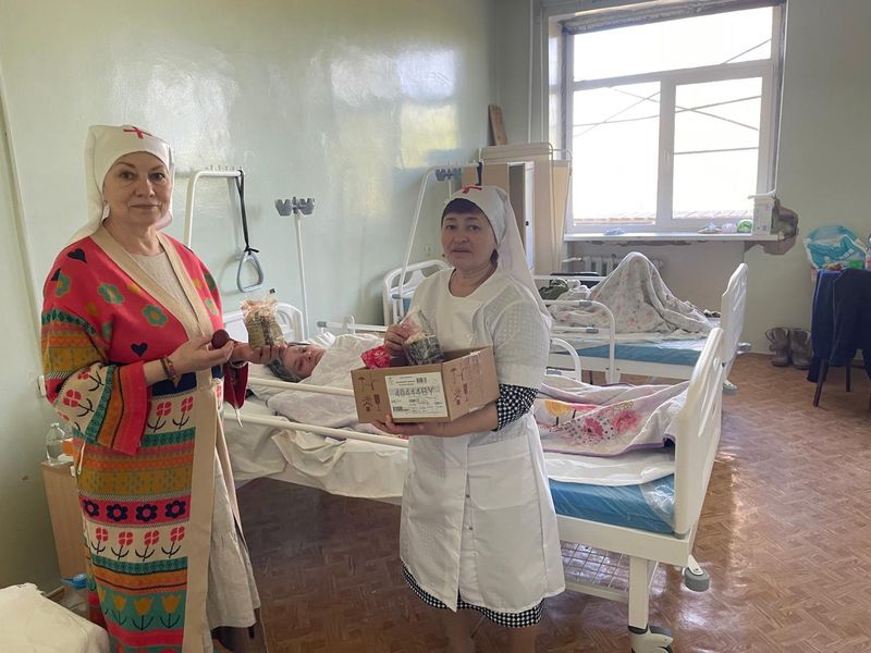 Сестры милосердия при Державном храме Донецка поделились пасхальной радостью