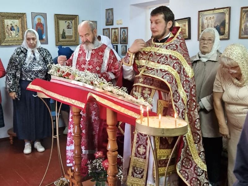 Престольный день в честь святых мучениц Веры, Надежды, Любови и матери их Софии