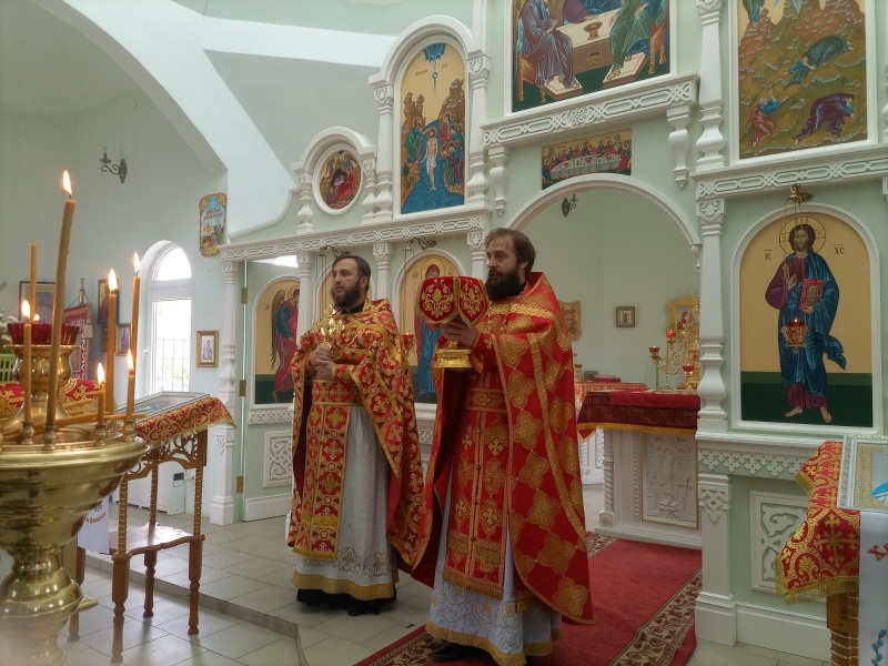 Престольный праздник в храме святого Георгия Победоносца п. Новозарянский