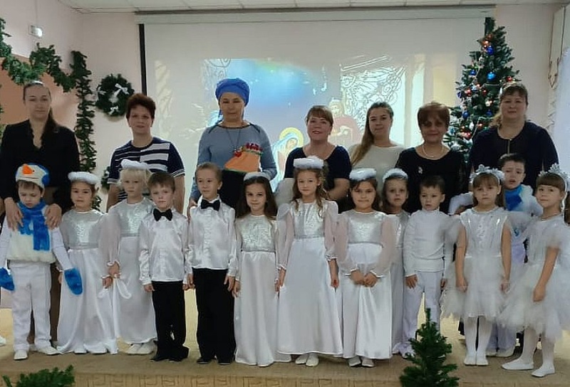 Праздничный концерт в ресурсной группе детского сада «Глория»