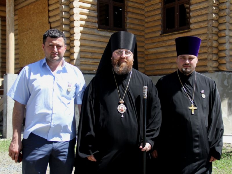 Епископ Игнатий совершил чин великого освящения и Божественную литургию в нижнем храме Матроны Московской Казачьего Алексеевского епархиального подворья г. Шахты