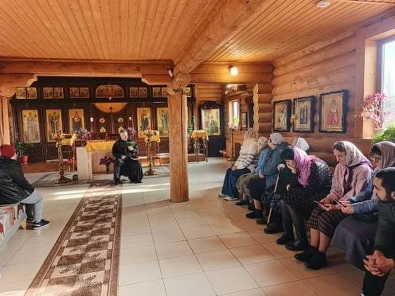 Продолжается работа библейской группы в Каменске-Шахтинском