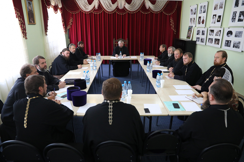Епископ Шахтинский и Миллеровский Симон возглавил расширенное заседание Епархиального совета