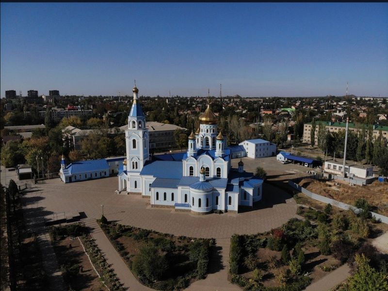 Прихожане Покровского кафедрального собора города Шахты завершили чтение Псалтири великим постом