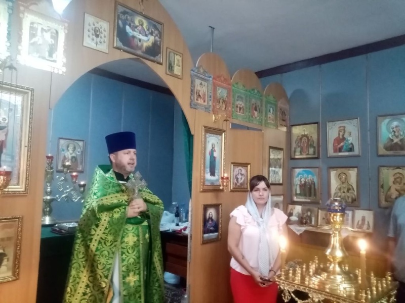 В день памяти преподобного Серафима Саровского в храме поселка Отрадный отметили престольный праздник