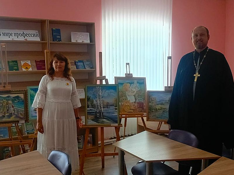 Литературно-музыкальная композиция «Семьей возродится Россия»