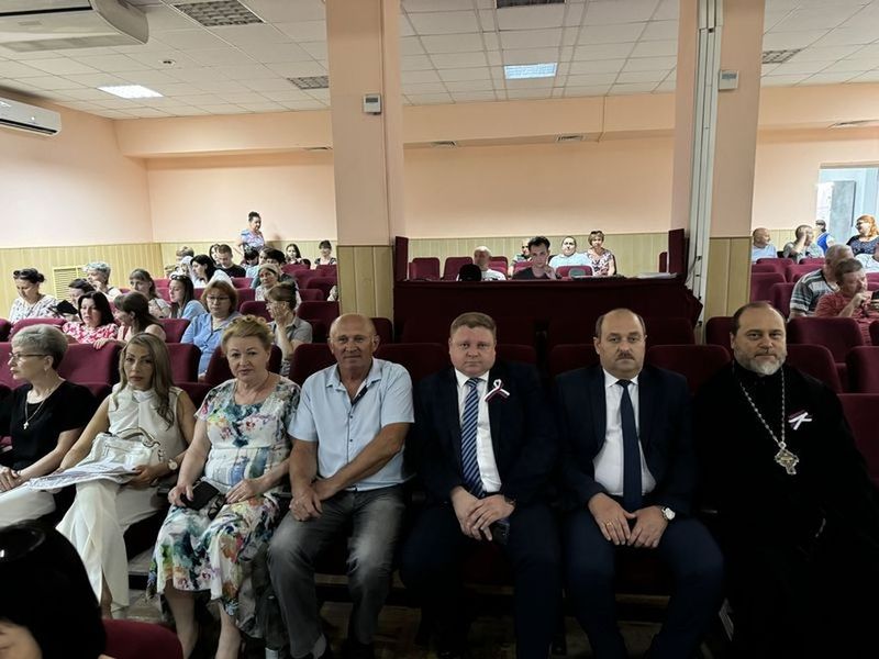 В районном доме культуры прошел концерт, приуроченный ко Дню России