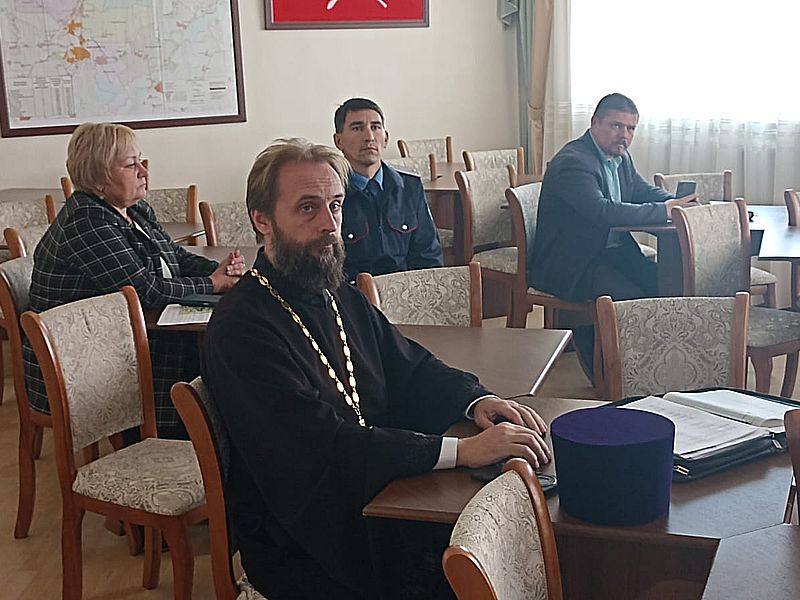 Духовник Нижнедонского Юрта принял участие в Совете по делам казачества при правительстве Ростовской области