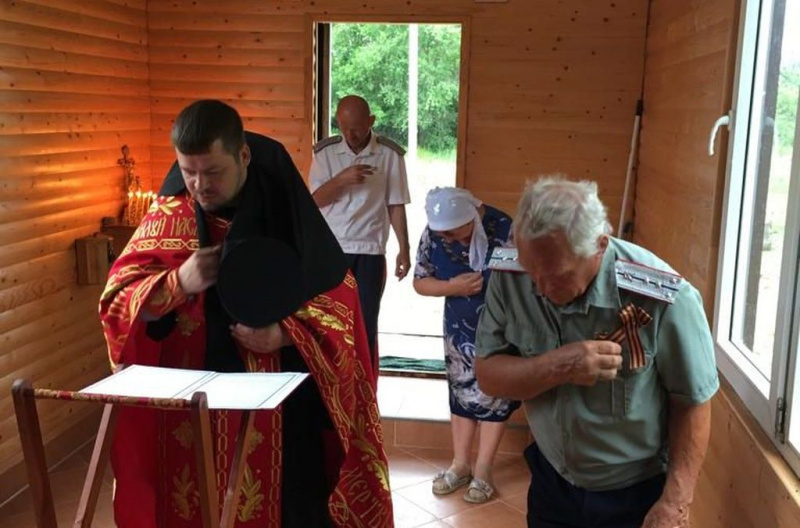 В поселке Прохоровка в храме-часовне священномученика Ермогена, Патриарха Московского и всея Руси отметили престольный праздник