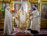 В престольный праздник Преосвященнейший епископ Симон возглавил Божественную литургию в храме Вознесения Господня города Шахты