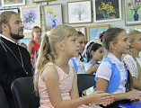«Дорогою добра» – музыкальный концерт, посвященный православным праздникам августа, дали детский архиерейский хор и молодежный ансамбль «Лик» в Пушкинской библиотеке г. Шахты