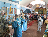 В престольный праздник Преосвященнейший епископ Симон совершил Божественную литургию в храме в честь Казанской иконы Божией Матери г. Гуково