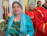 В храме Святой Троицы города Каменск-Шахтинский поздравили прихожанок с днем святых жен-мироносиц