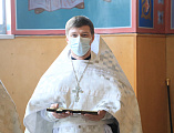 С архипастырским визитом Преосвященнейший епископ Симон посетил Покровский храм г. Каменск-Шахтинский и совершил чин присоединения к Православной Церкви временно от нее отпавших христиан