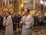 Рождество Христово праздничным богослужением отметили в Покровском кафедральном соборе Шахтинской епархии