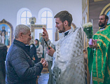 В престольный праздник Преосвященнейший епископ Симон совершил Божественную литургию в храме святого благоверного князя Александра Невского г. Шахты и рукоположил в сан иерея диакона Даниила Зырянова