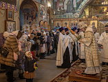 Преосвященнейший епископ Симон совершил Великую рождественскую вечерню