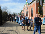В престольный праздник Преосвященнейший епископ Симон возглавил Божественную литургию в храме Державной иконы Божией Матери города Донецка