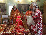 В день памяти святителя Николая Чудотворца епископ Симон совершил Литургию в Никольском храме хутора Гуково