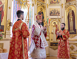 Впервые в Шахтинской епархии совершена Божественная литургия архиерейским чином с сурдопереводом в храме Покрова Пресвятой Богородицы г. Каменск-Шахтинский