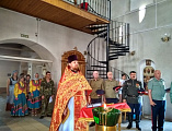 В храме Донской иконы Божией Матери г. Новошахтинска юные казак и казачки дали присягу на верность православной вере, Отечеству и казачеству