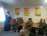 Иеромонах Николай (Наметышев) с пастерским визитом посетил 163 - танковый полк, 3 батальон, 7 роту