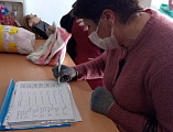 В рамках сотрудничества с благотворительным фондом «Солидарность. Добро. Милосердие.» благополучателям Центра гуманитарной помощи «От сердца к сердцу» г. Новошахтинска передали продукты