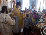 Иерей Александр Левчик совершил молебен для учителей и учащихся в храмах Боковского района