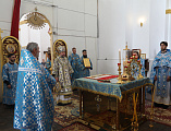 В престольный праздник и 190-летие храма Преосвященнейший епископ Симон совершил Литургию в Успенском храме ст. Калитвенской