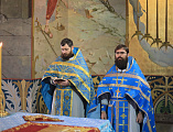 Праздничную Литургию и иерейскую хиротонию Преосвященнейший епископ Симон совершил в праздник Введения во храм Пресвятой Богородицы