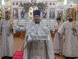 С архипастырским визитом Преосвященнейший епископ Симон посетил приход храма Архистратига Михаила в поселке Каменоломни