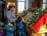 Хорошая традиция – на светлой седмице приводить детей в храм