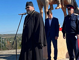 Духовенство приняло участие в закладке казаками памятной капсулы потомкам