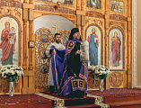 В Лазареву субботу епископ Шахтинский и Миллеровский Симон совершил Божественную литургию в храме святого князя Владимира города Шахты