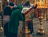 В понедельник первой седмицы Великого поста епископ Шахтинский и Миллеровский Симон совершил великое повечерие с чтением Великого канона преподобного Андрея Критского в Покровском соборе города Шахты