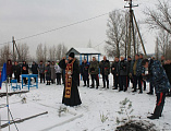 В день поселка Малая Сопка прошло открытие и освящение памятника войнам Великой Отечественной войны